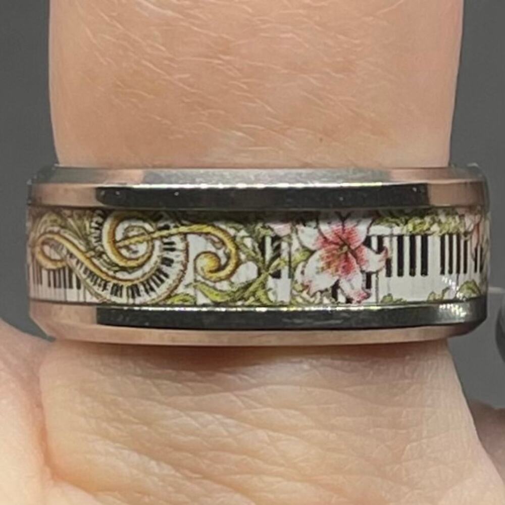 Music Lover Floral Keyboard Piano Treble Clef Stainless Steel Band Ring Size 7.5 - Picture 2 of 8